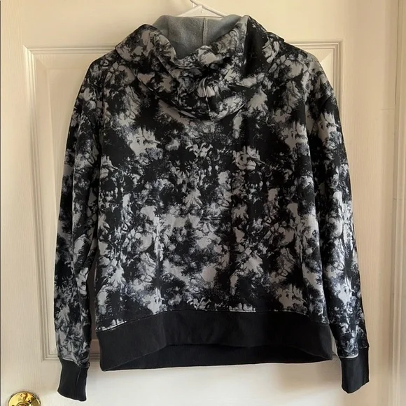 Champion Black and Gray Tie-Dye Hoodie - Picture 3 of 6